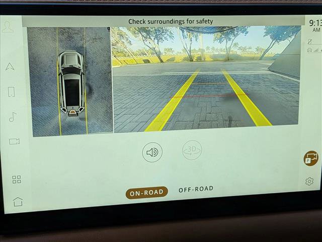 Certified 2023 Land Rover Defender 130 X-Dynamic SE image 11