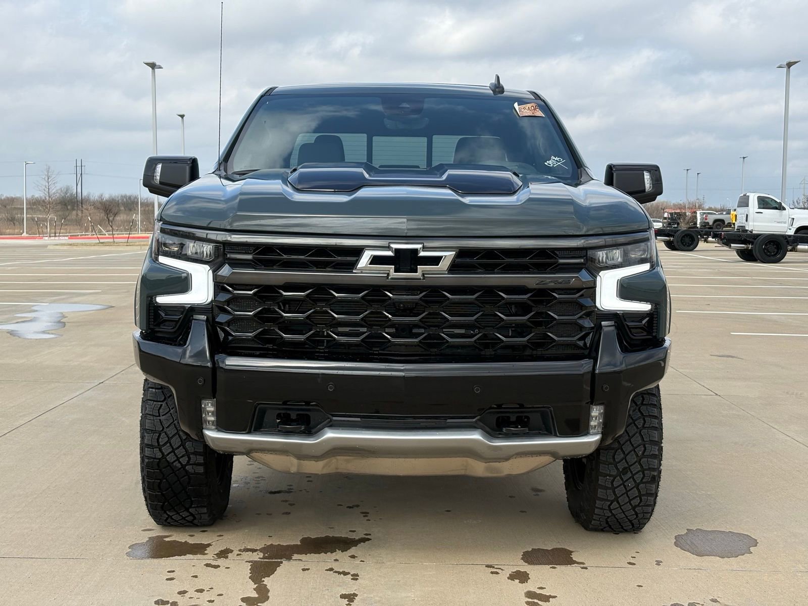 Used 2026 Chevrolet Silverado 1500 ZR2 w/ Dark Appearance Package image 2