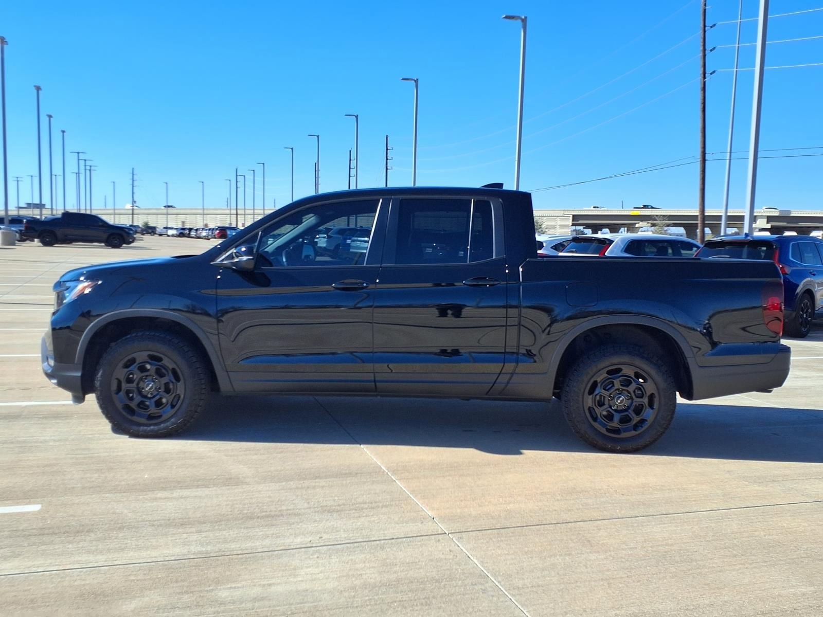 Used 2025 Honda Ridgeline TrailSport+ image 3