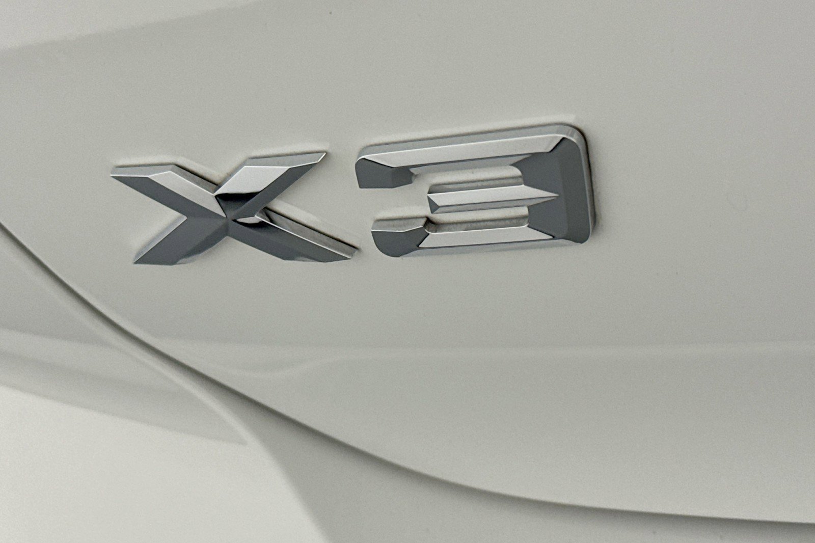 Used 2024 BMW X3 sDrive30i w/ Convenience Package image 9