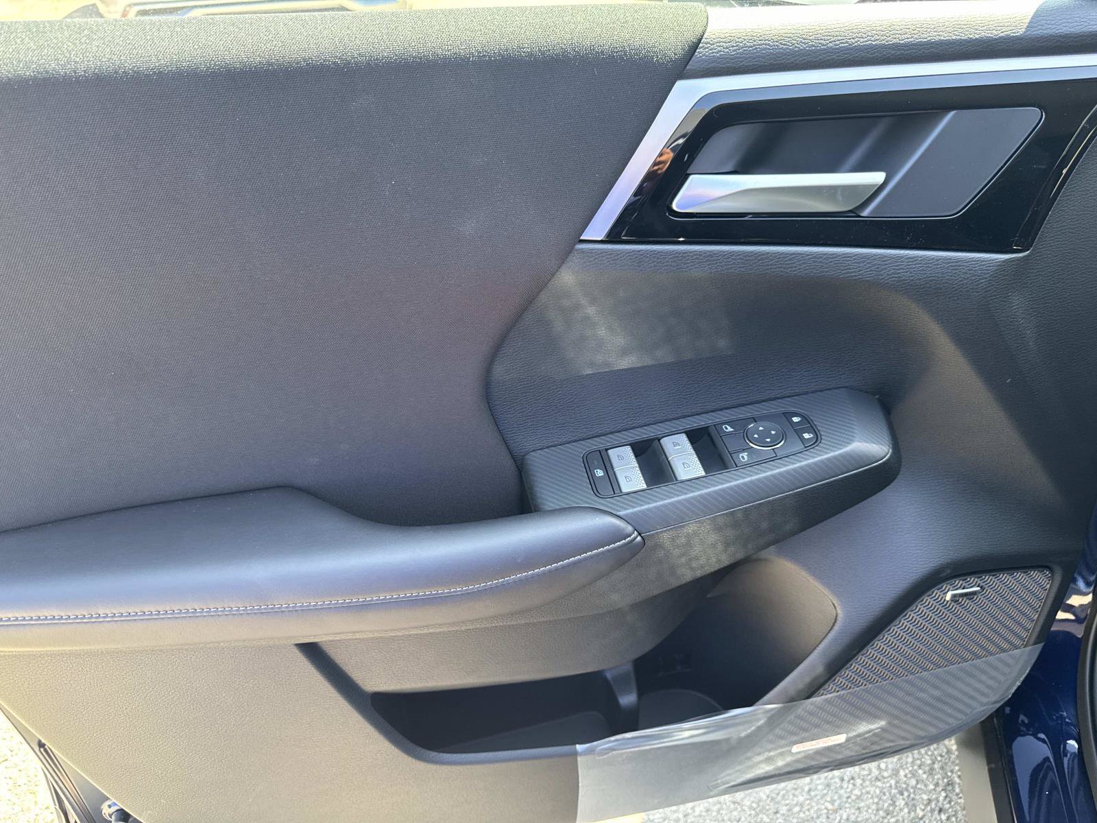 New 2026 Mitsubishi Outlander ES FWD image 12