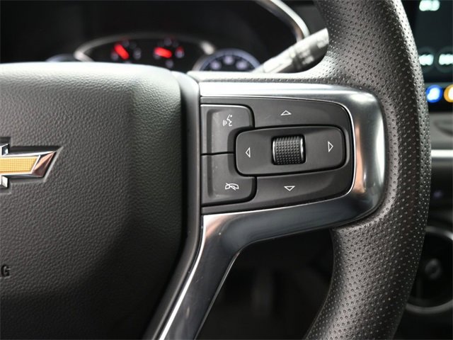 Used 2025 Chevrolet Blazer LT image 28