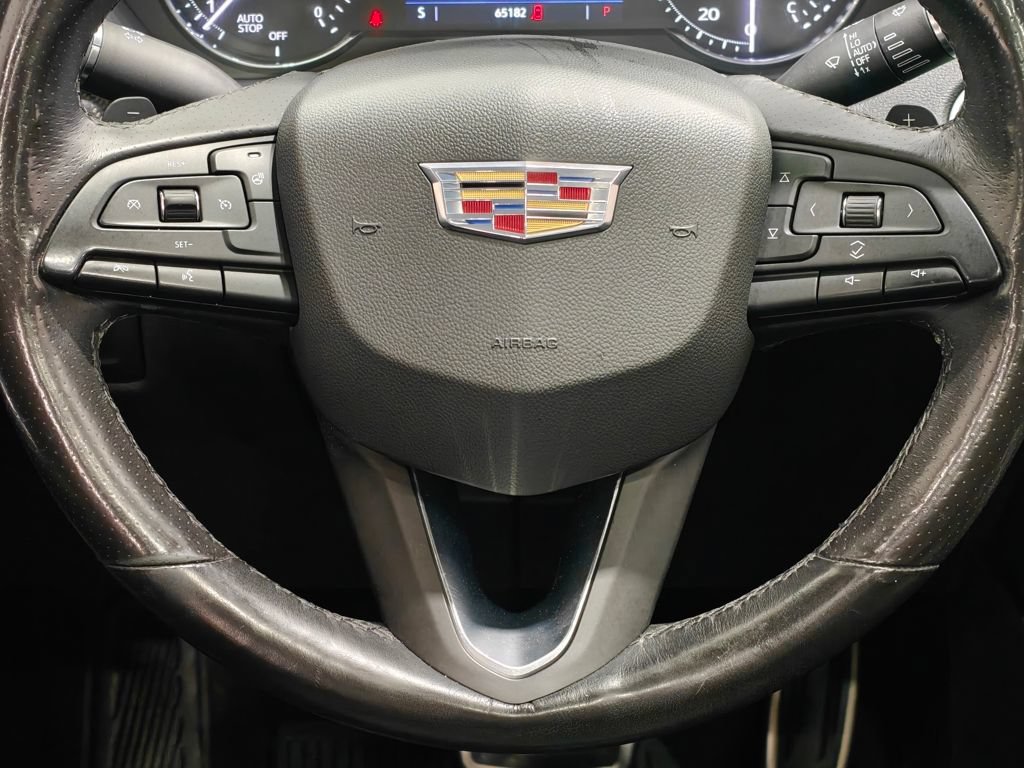 Used 2019 Cadillac XT4 Sport w/ Cold Weather Package FWD image 5