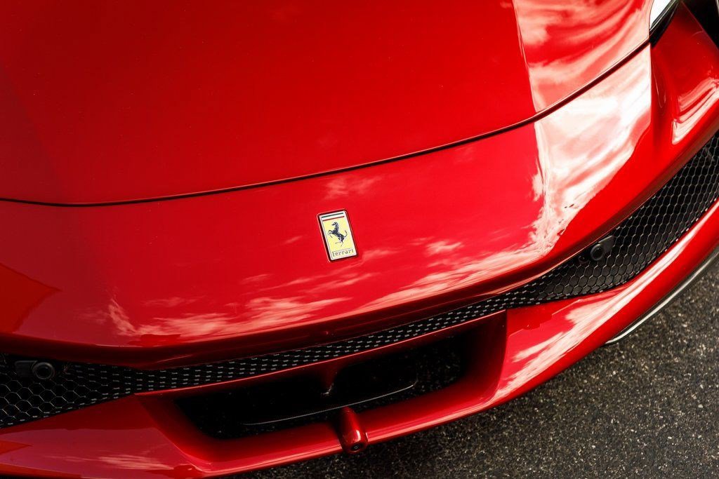Used 2024 Ferrari 296 GTS image 11
