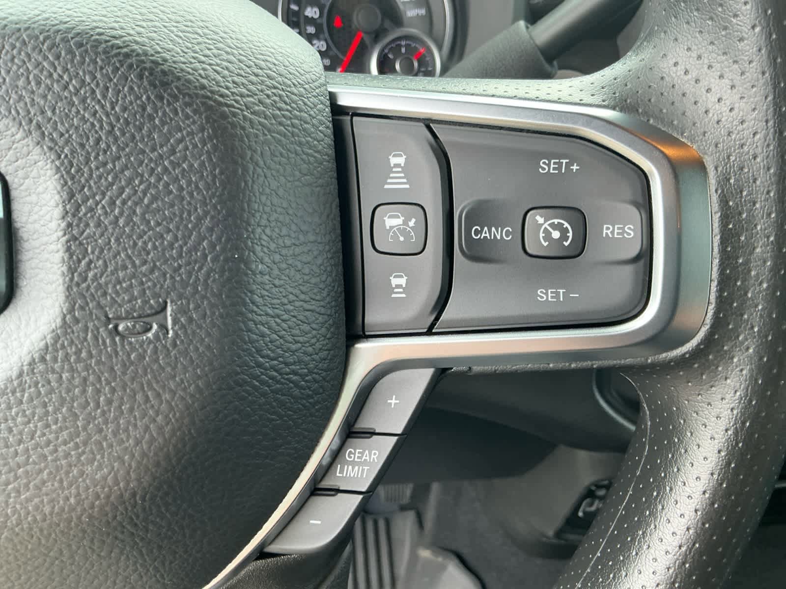 New 2025 RAM 2500 Tradesman AWD/4WD image 24