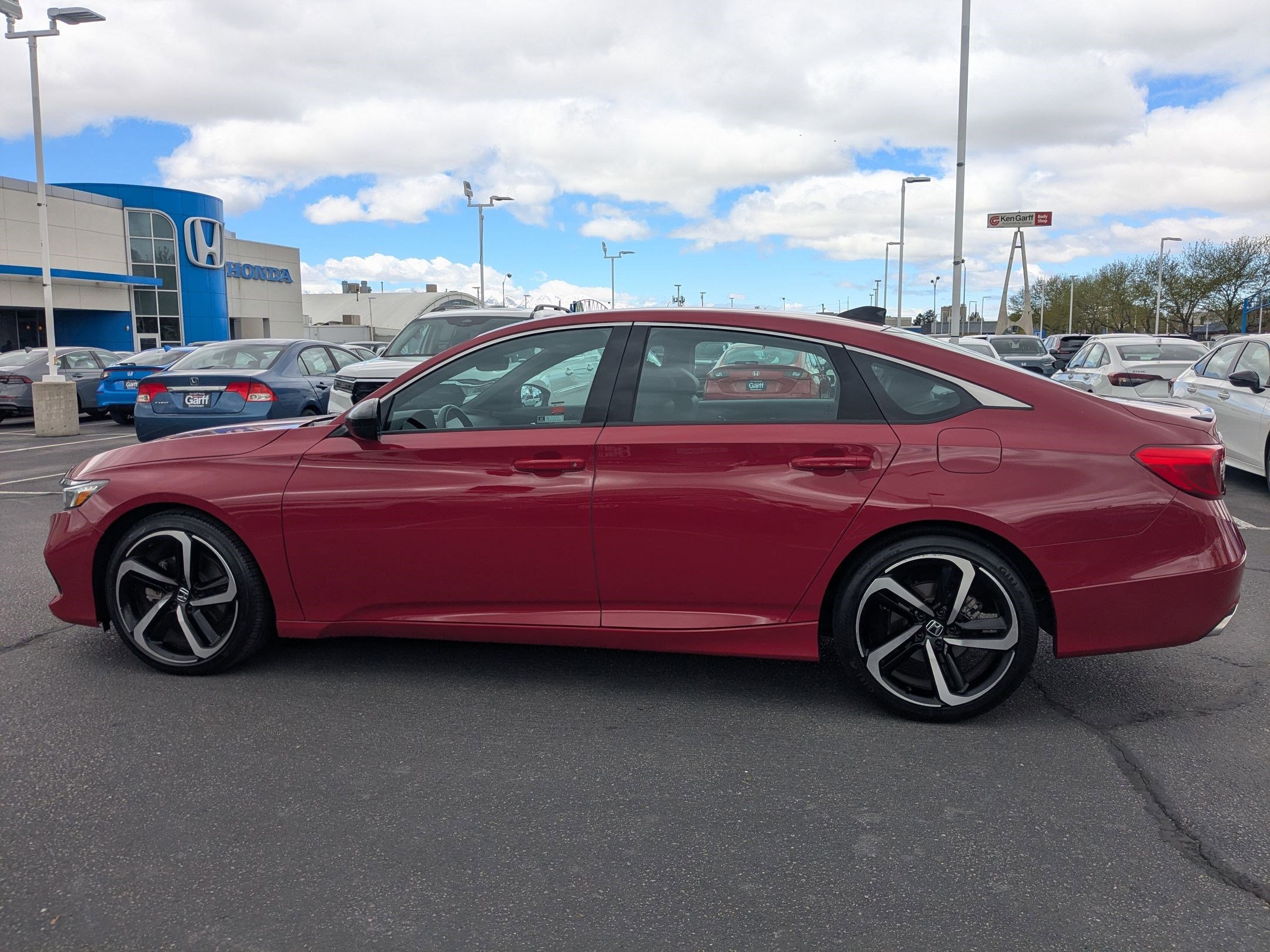 Used 2021 Honda Accord Sport image 9