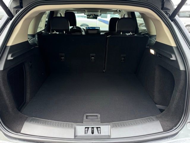 New 2026 Lincoln Corsair Premiere image 9