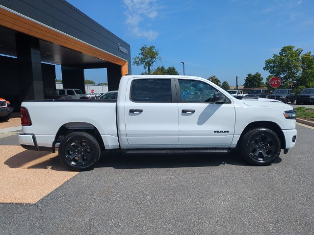 New 2027 RAM 1500 Express AWD/4WD image 3
