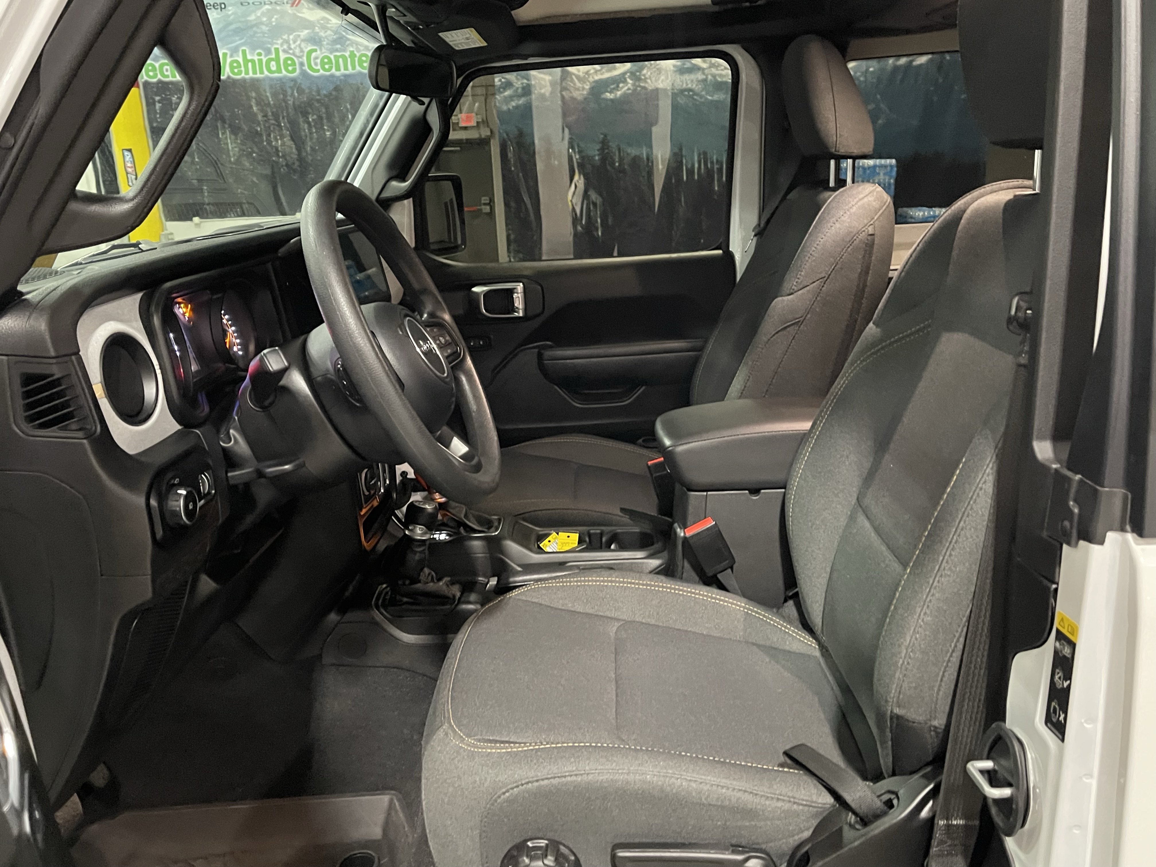 Certified 2025 Jeep Wrangler Sport AWD/4WD image 11
