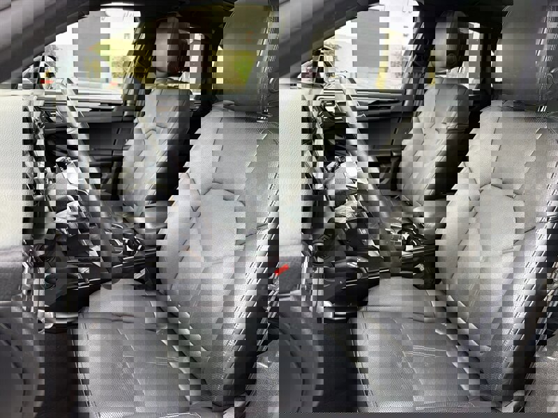 Used 2019 Porsche Macan S image 12