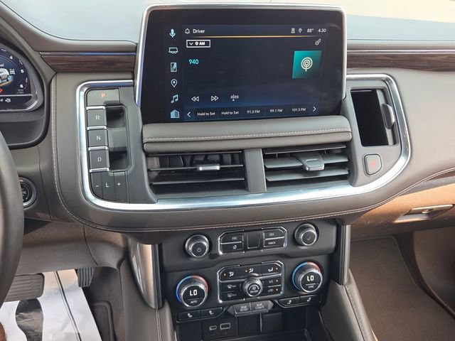 Used 2023 Chevrolet Tahoe LT w/ Luxury Package AWD/4WD image 18