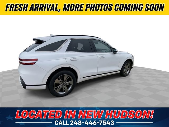 Used 2025 Genesis GV70 3.5T Sport AWD/4WD image 2