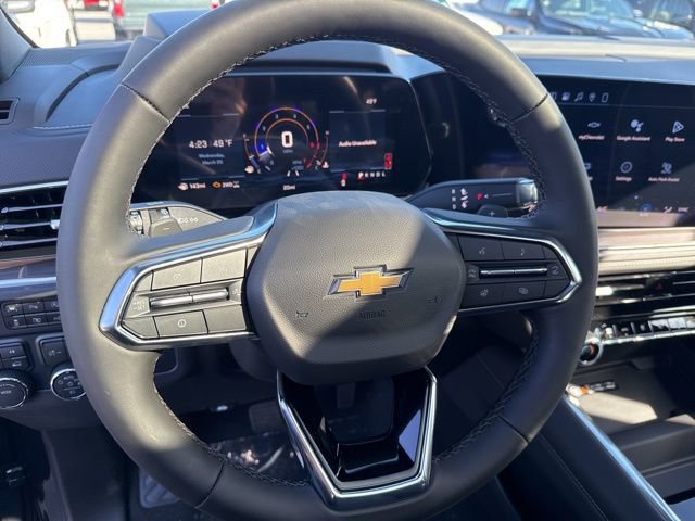 New 2026 Chevrolet Suburban Premier image 17