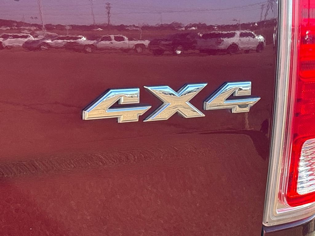 Used 2017 RAM 2500 Laramie w/ Convenience Group image 32