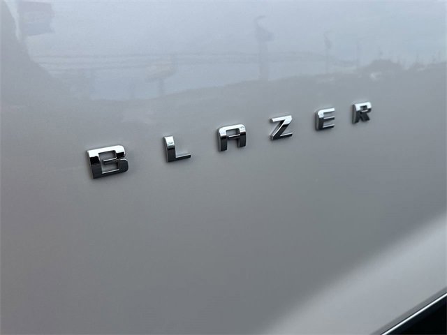 Used 2022 Chevrolet Blazer Premier w/ Driver Confidence II Package image 32