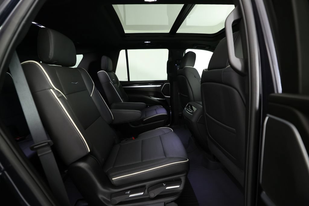 Used 2026 Cadillac Escalade Sport w/ Touring Package AWD/4WD image 11