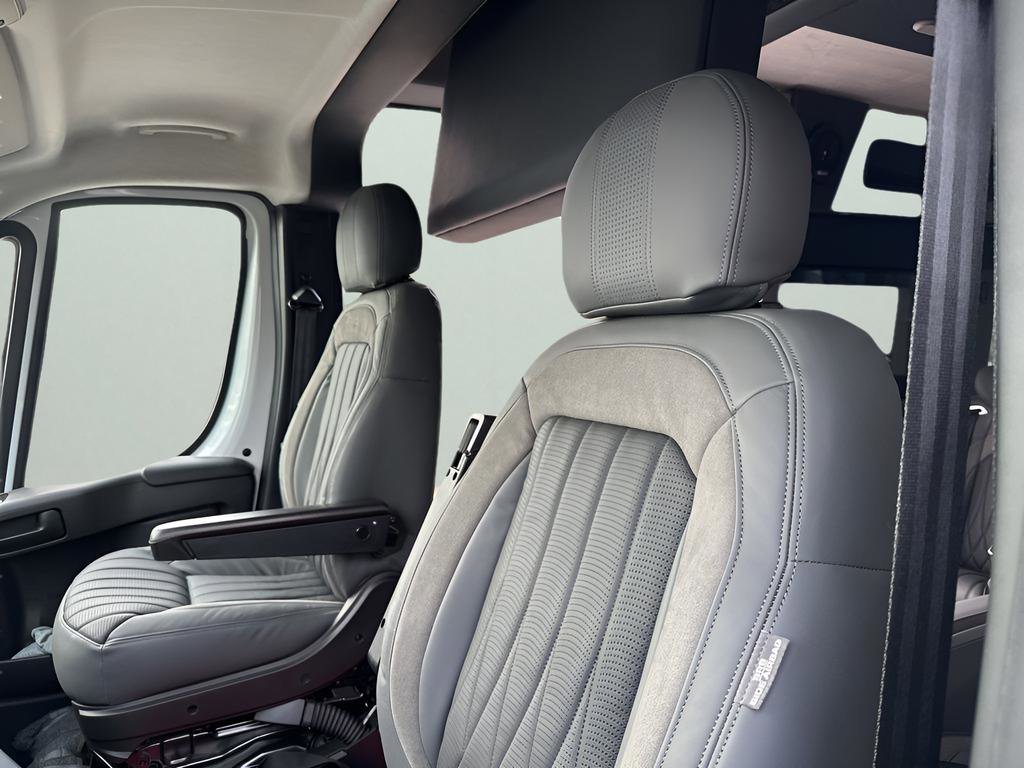 New 2025 RAM ProMaster 2500 w/ Advanced Safety Group image 29