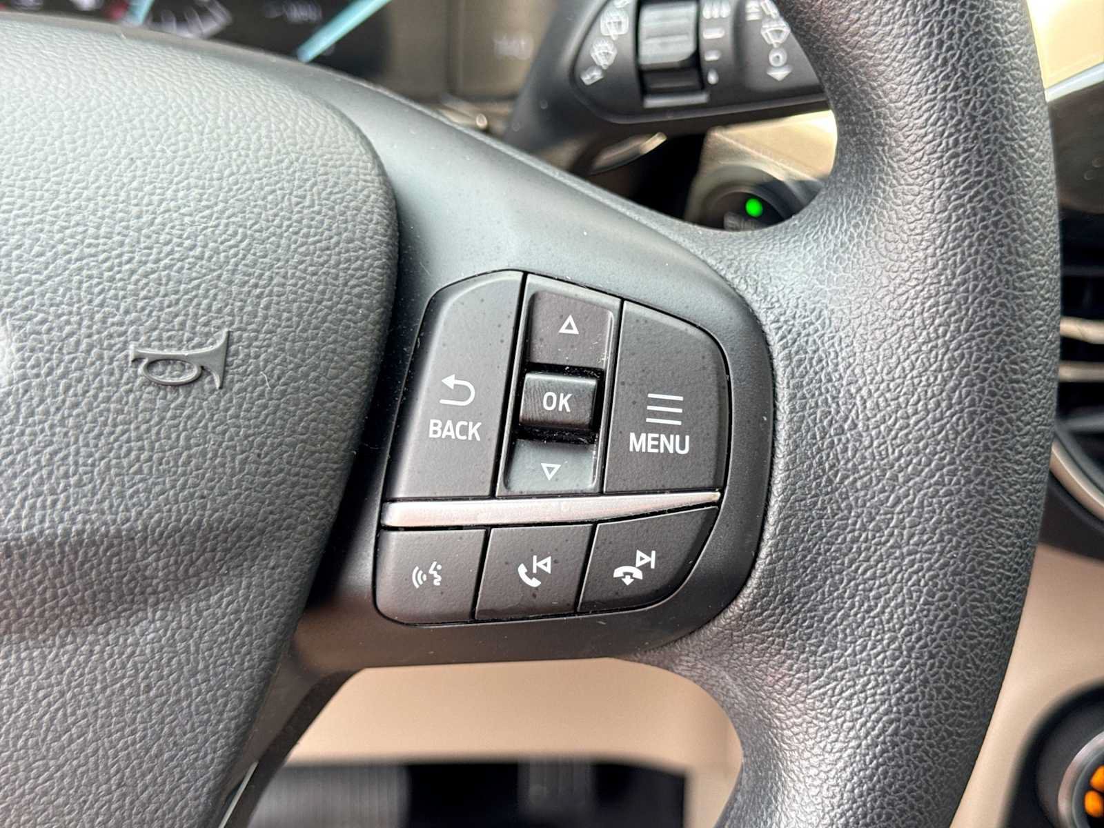 Certified 2020 Ford Escape SE FWD image 24