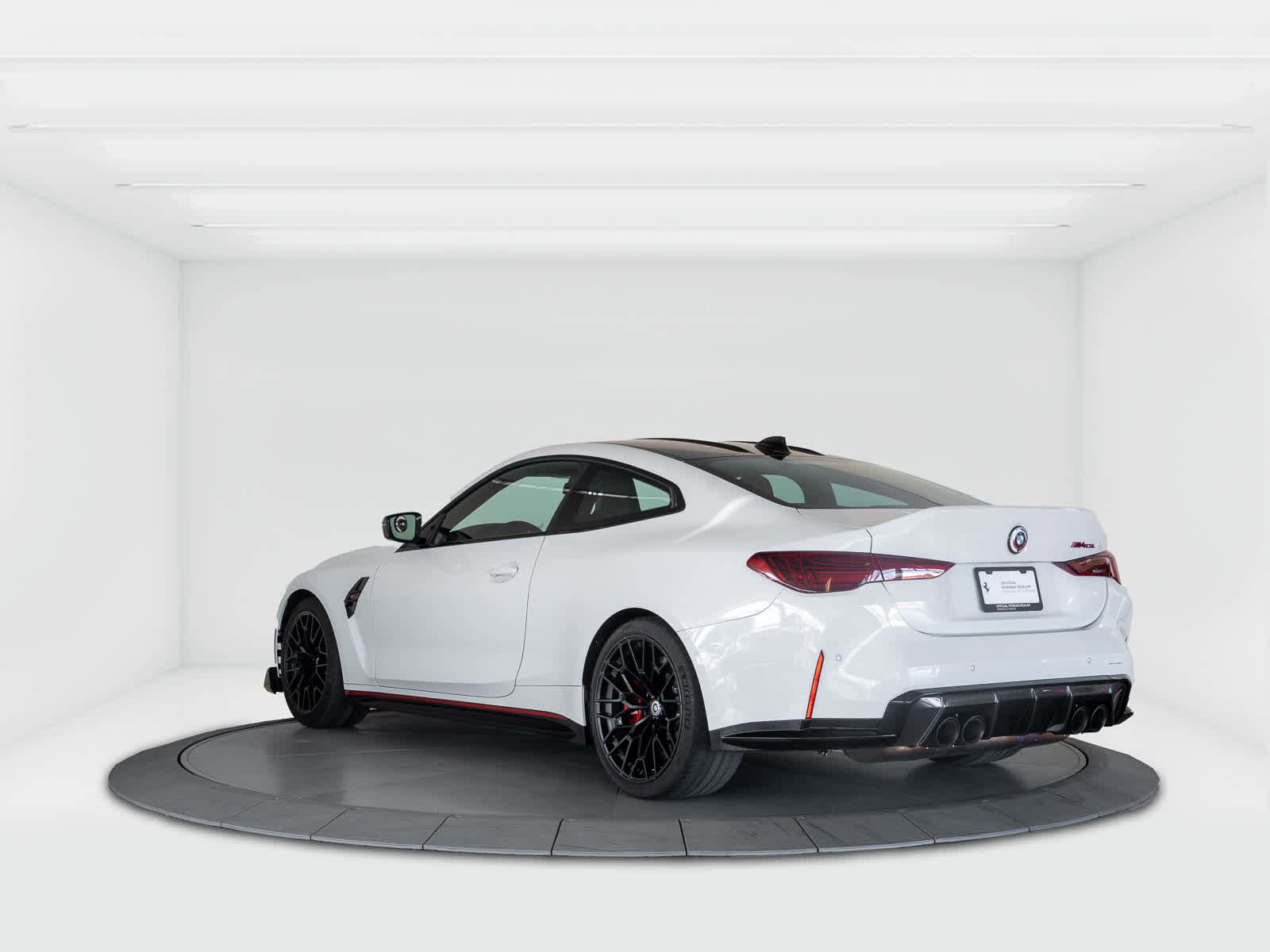 Used 2023 BMW M4 CSL image 3