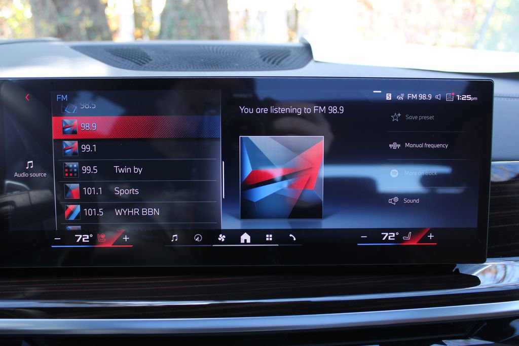 New 2026 BMW X5 M60i w/ Climate Comfort Package image 18