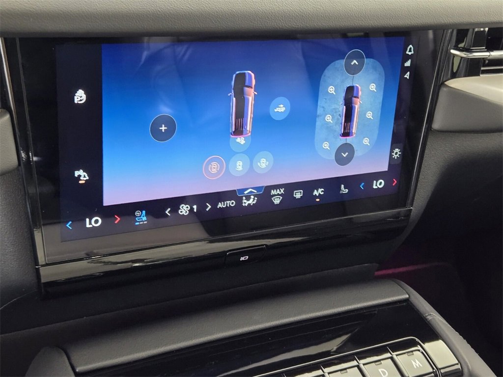 Used 2025 Lincoln Navigator L Reserve w/ Jet Appearance Package image 24