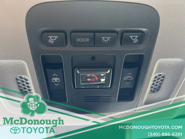 Used 2023 Toyota Camry XSE w/ Navigation Package FWD image 15