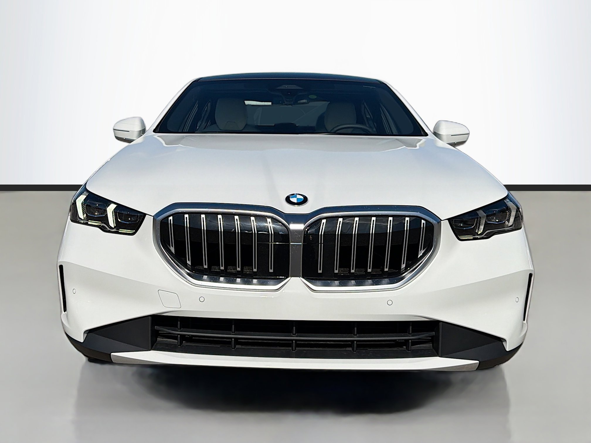 New 2026 BMW 530i w/ Convenience Package image 8