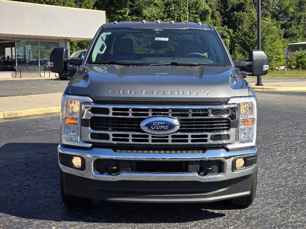 New 2025 Ford F350 XLT w/ XLT Value Package image 18