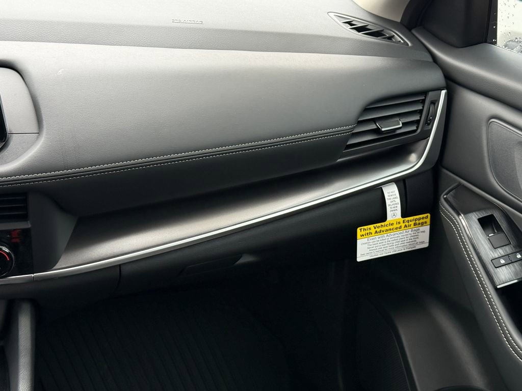 New 2026 Nissan Rogue SV FWD image 15