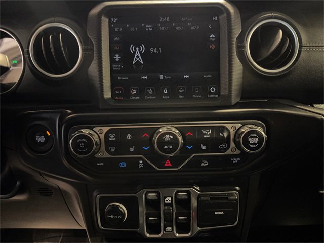 Used 2023 Jeep Wrangler Unlimited Sahara w/ Cold Weather Group image 16