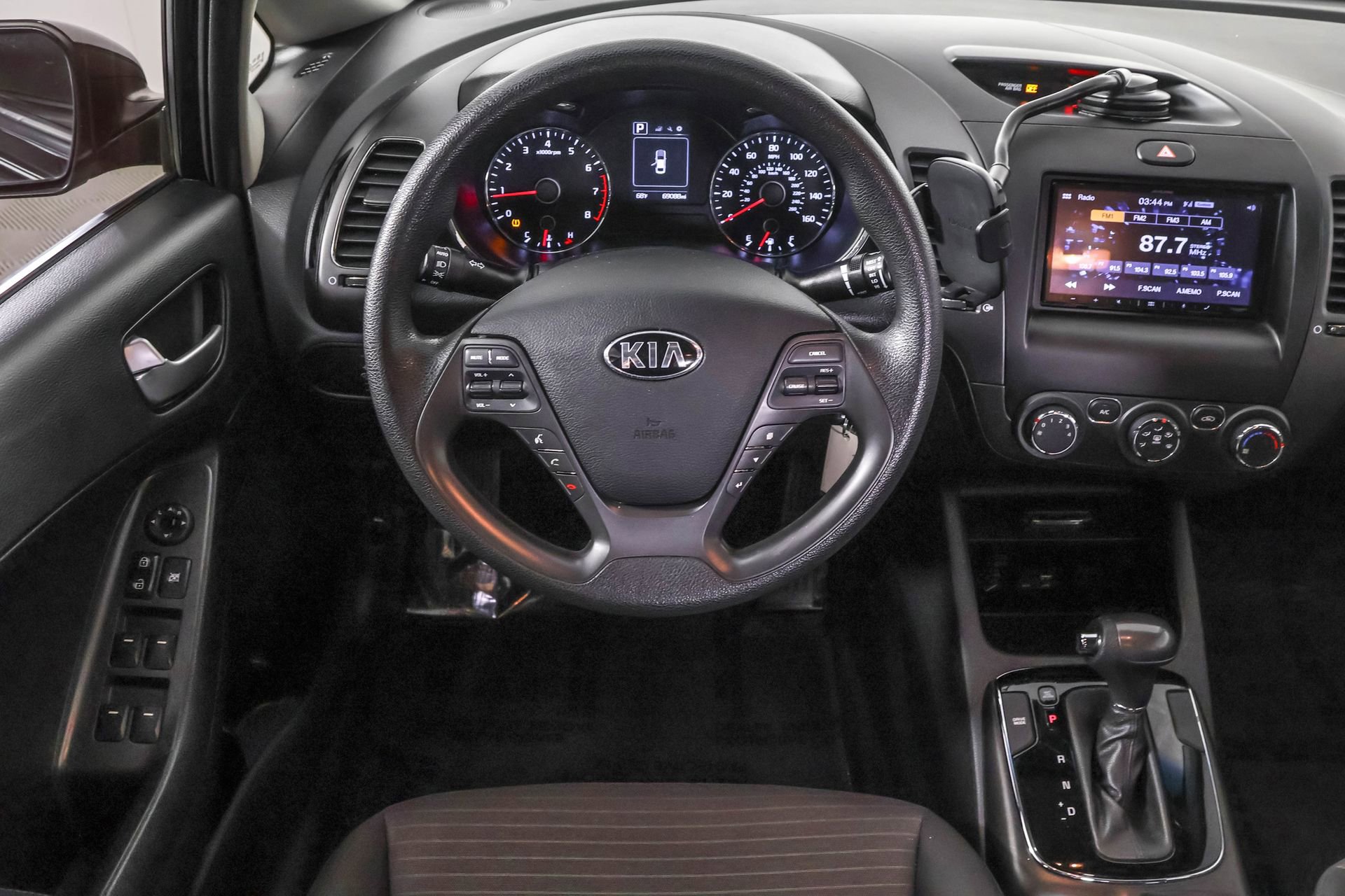 Used 2017 Kia Forte LX w/ LX Popular Package image 36