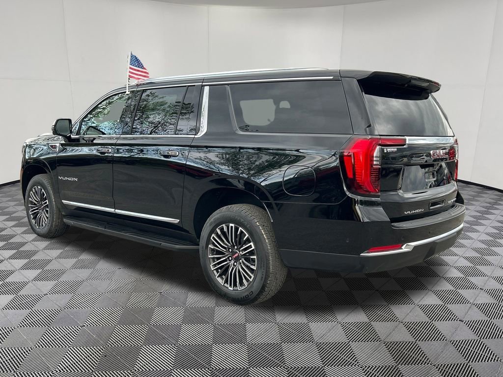 New 2026 GMC Yukon XL Elevation AWD/4WD image 3