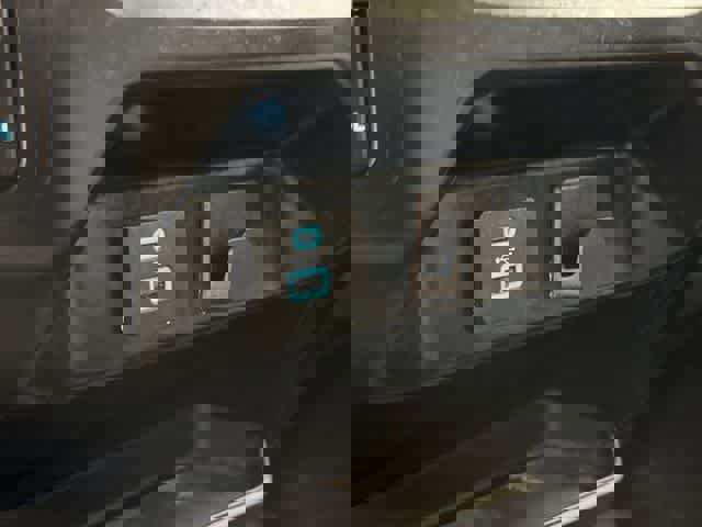 Used 2023 Ford F150 4x4 SuperCrew SSV w/ Heavy-Duty Payload Package image 25