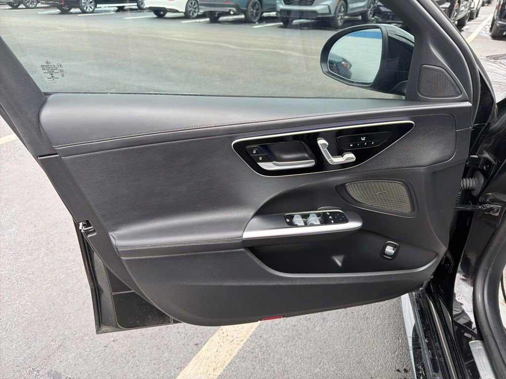 Used 2023 Mercedes-Benz C 300 4MATIC Sedan image 18