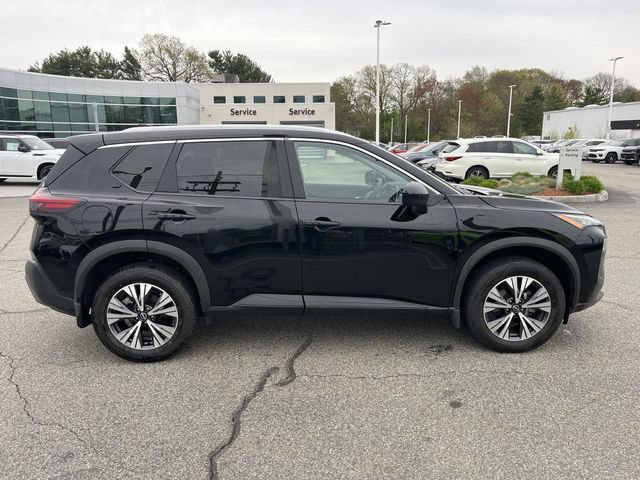 Used 2023 Nissan Rogue SV w/ SV Premium B Package AWD/4WD image 2