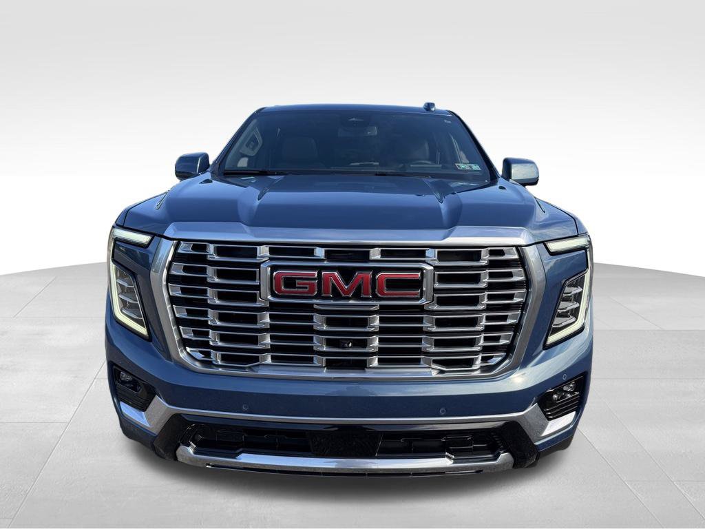 Used 2026 GMC Yukon Denali w/ Sun & Power Step Package AWD/4WD image 30
