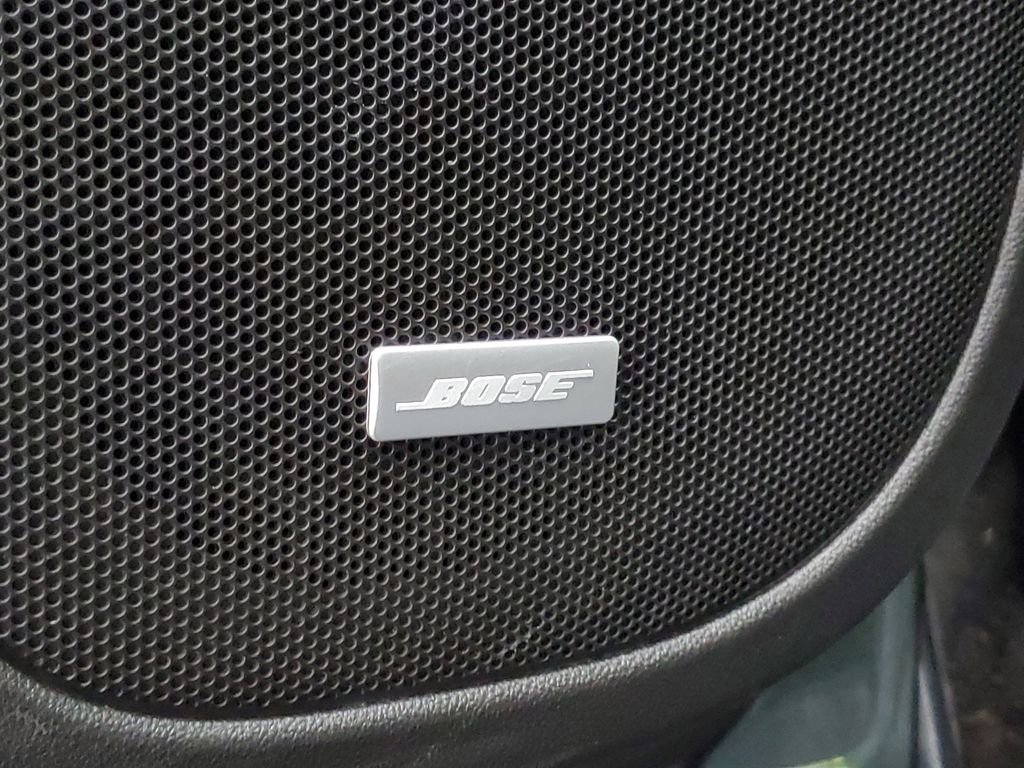 Used 2019 GMC Acadia SLE image 25