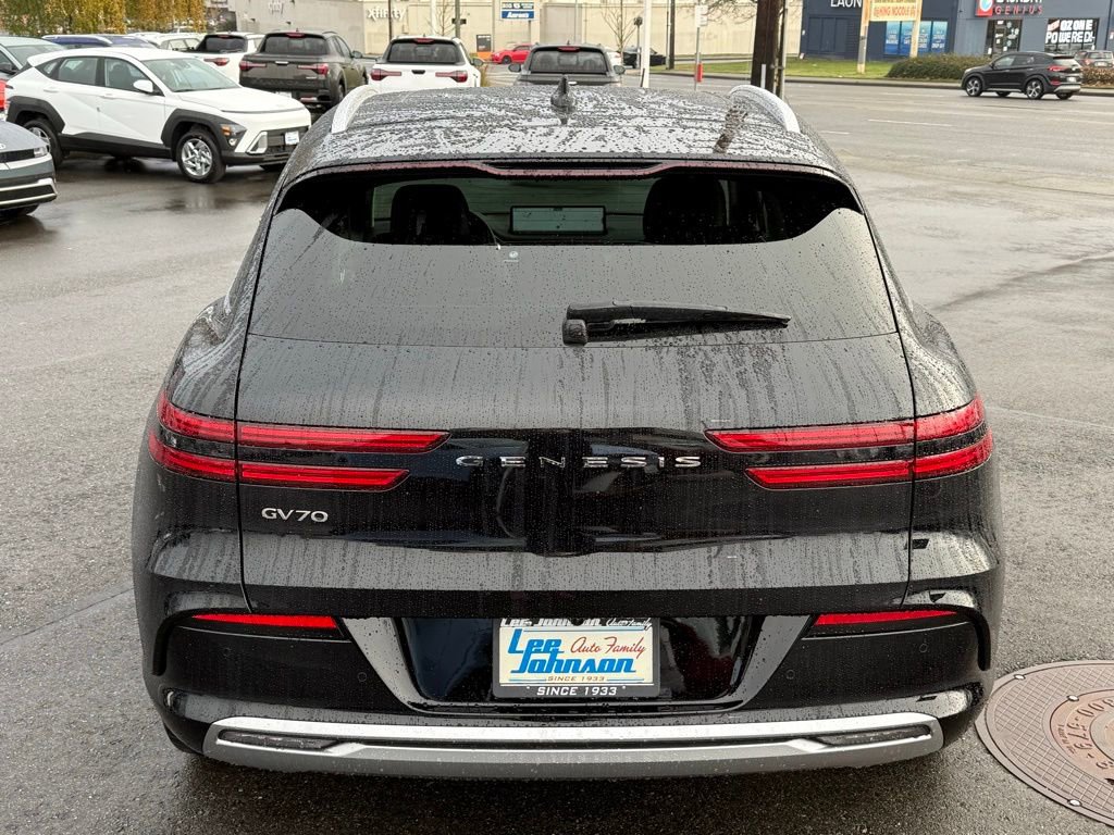 Used 2025 Genesis Electrified GV70 Advanced w/ Prestige Package image 4