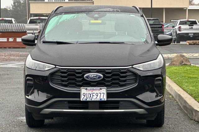 Used 2025 Ford Escape ST-Line w/ Equipment Group 301A image 6