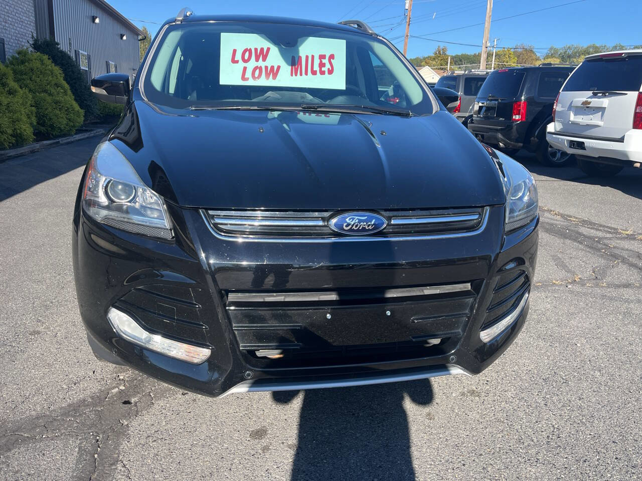 Used 2016 Ford Escape Titanium w/ Equipment Group 301A image 3