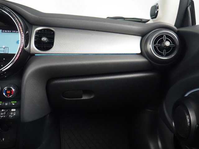 Used 2024 MINI Cooper SE image 32