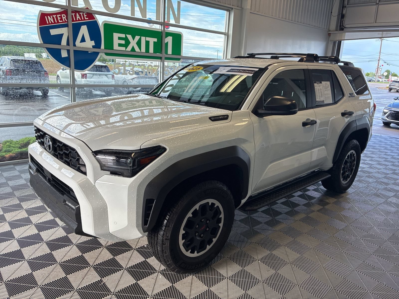 Used 2025 Toyota 4Runner TRD Off-Road AWD/4WD image 3