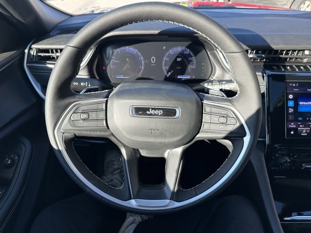 New 2025 Jeep Grand Cherokee L Altitude image 29