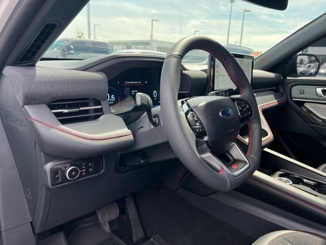 Used 2026 Ford Explorer ST w/ Sun And Sound Package AWD/4WD image 9