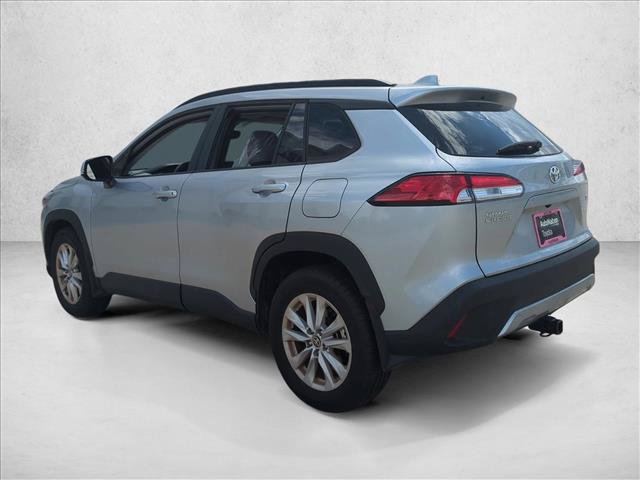 Certified 2024 Toyota Corolla Cross LE FWD image 8