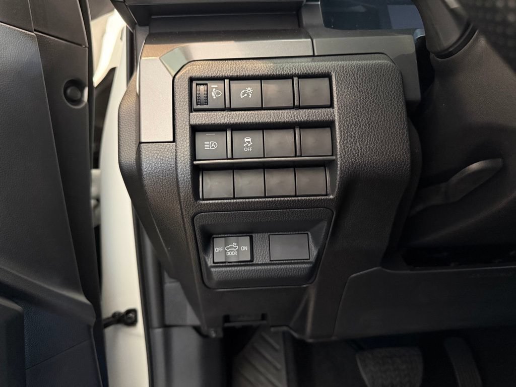 New 2026 Toyota Tacoma SR5 RWD image 8