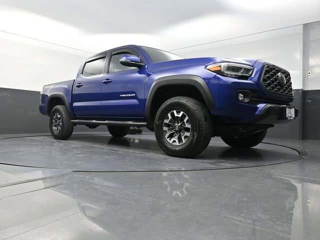 Used 2022 Toyota Tacoma TRD Off-Road w/ TRD Premium Off Road Package image 19