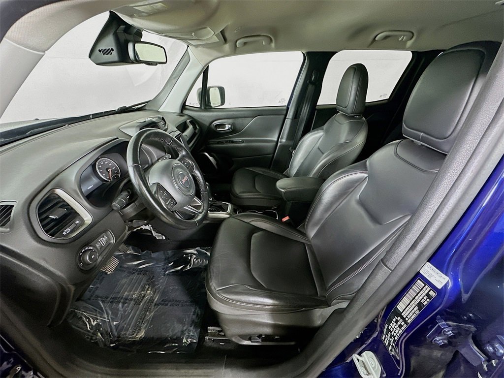 Used 2019 Jeep Renegade Limited w/ LED Lighting Group image 15