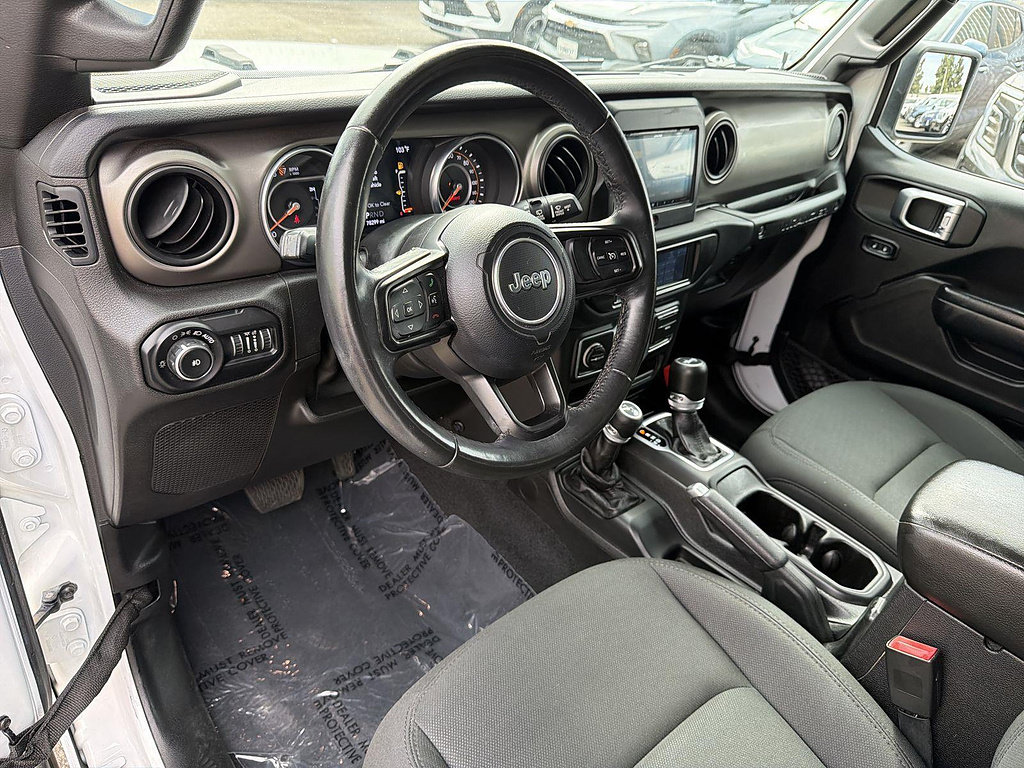 Used 2018 Jeep Wrangler Unlimited Sport S AWD/4WD image 9