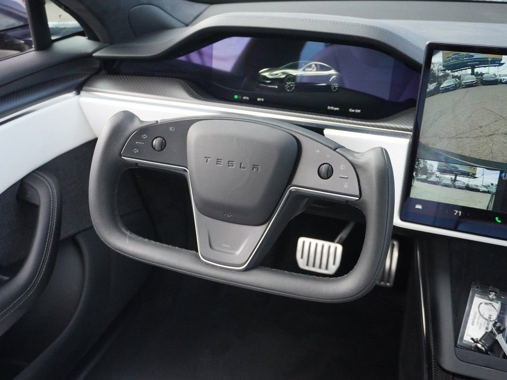 Used 2023 Tesla Model S Plaid image 25